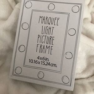 Marquee light picture frame!